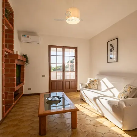 Domo De Iannas-house Live Express Holiday home Quartu Sant'Elena
