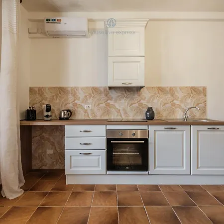Domo De Iannas-house Live Express Holiday home