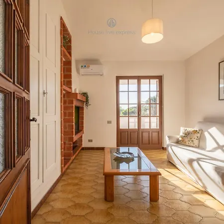 Domo De Iannas-house Live Express Holiday home *