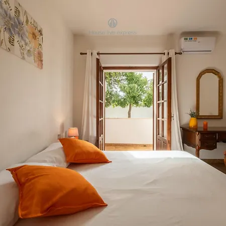 Domo De Iannas-house Live Express Holiday home