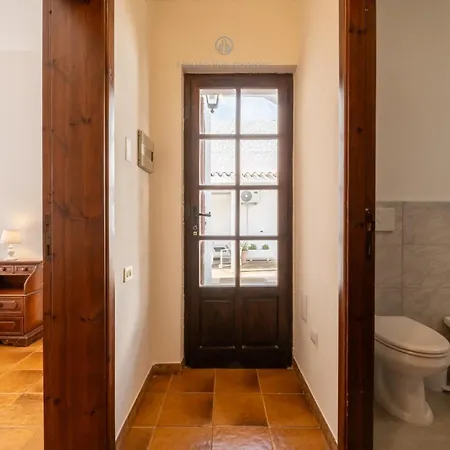 Domo De Iannas-house Live Express Holiday home *
