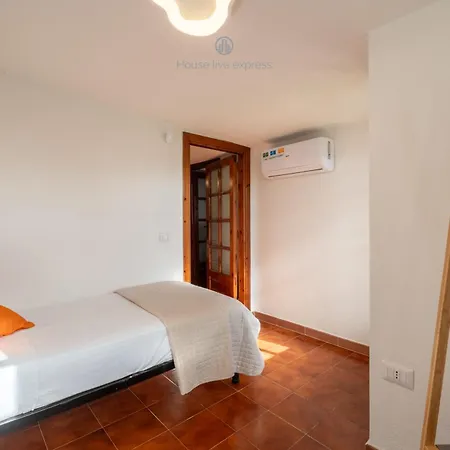 Holiday home Domo De Iannas-house Live Express Quartu Sant'Elena